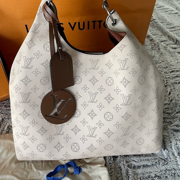 Louis Vuitton Carmel bag - Picture 1 of 10